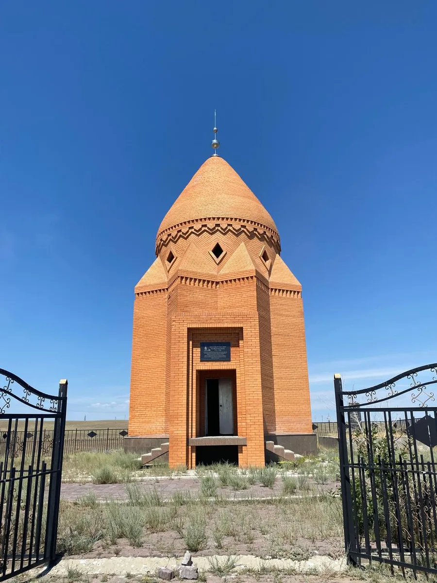 Қасабай батыр кесенесі